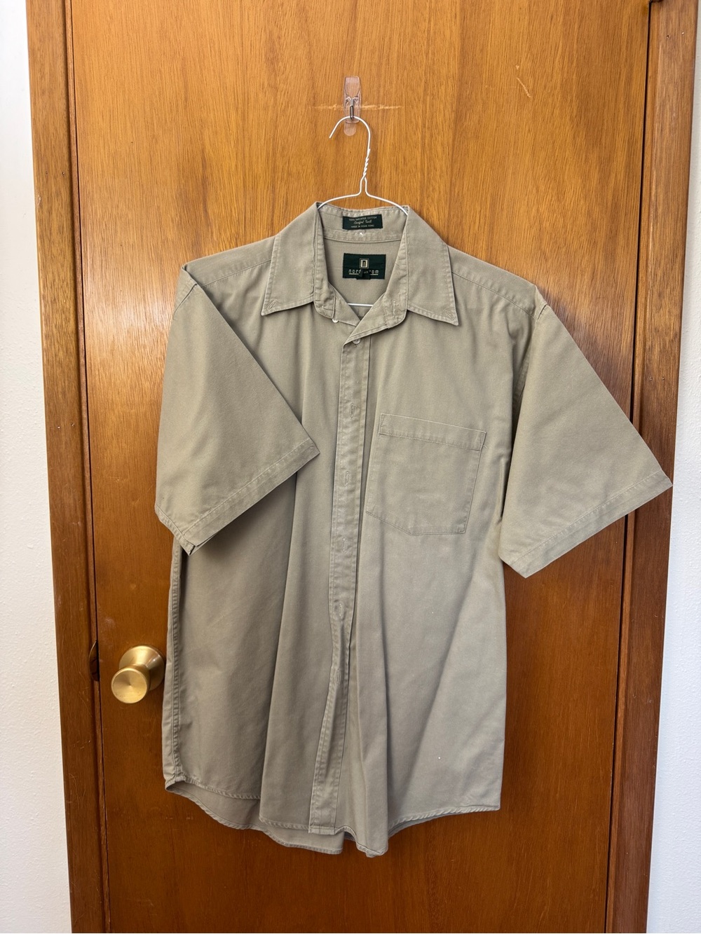 Nordstrom Men's Taupe Short-Sleeve Button-Down Shirt